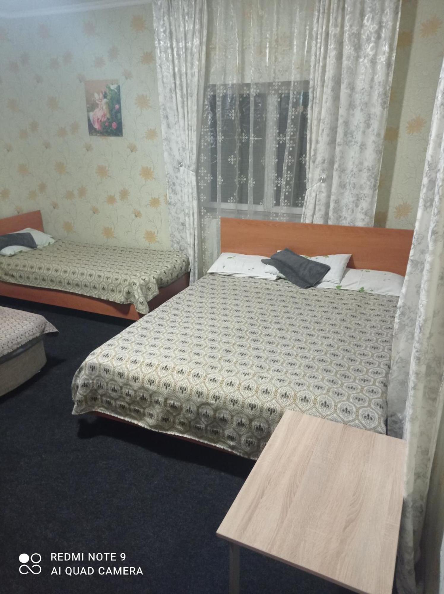 צ'ולפון-אטא Podsolnukhi Guest House מראה חיצוני תמונה